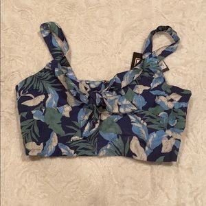 Cropped summer shirt. Brand new